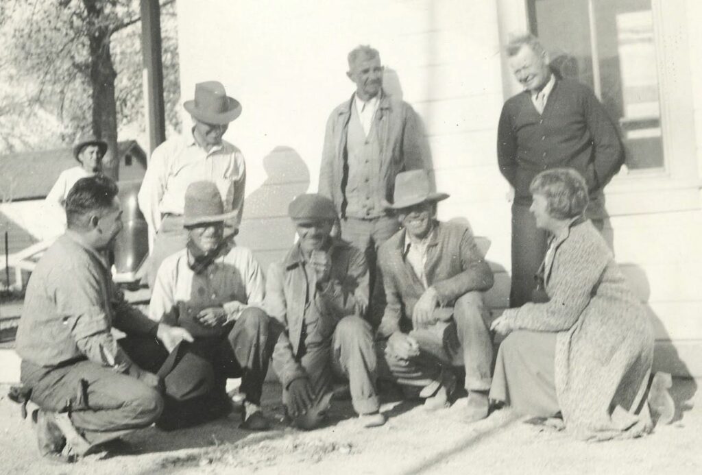 Alida Bowler and Council members from Walker River Indian Reservation.
Photo courtesy National Archives and Records Center (NARA).